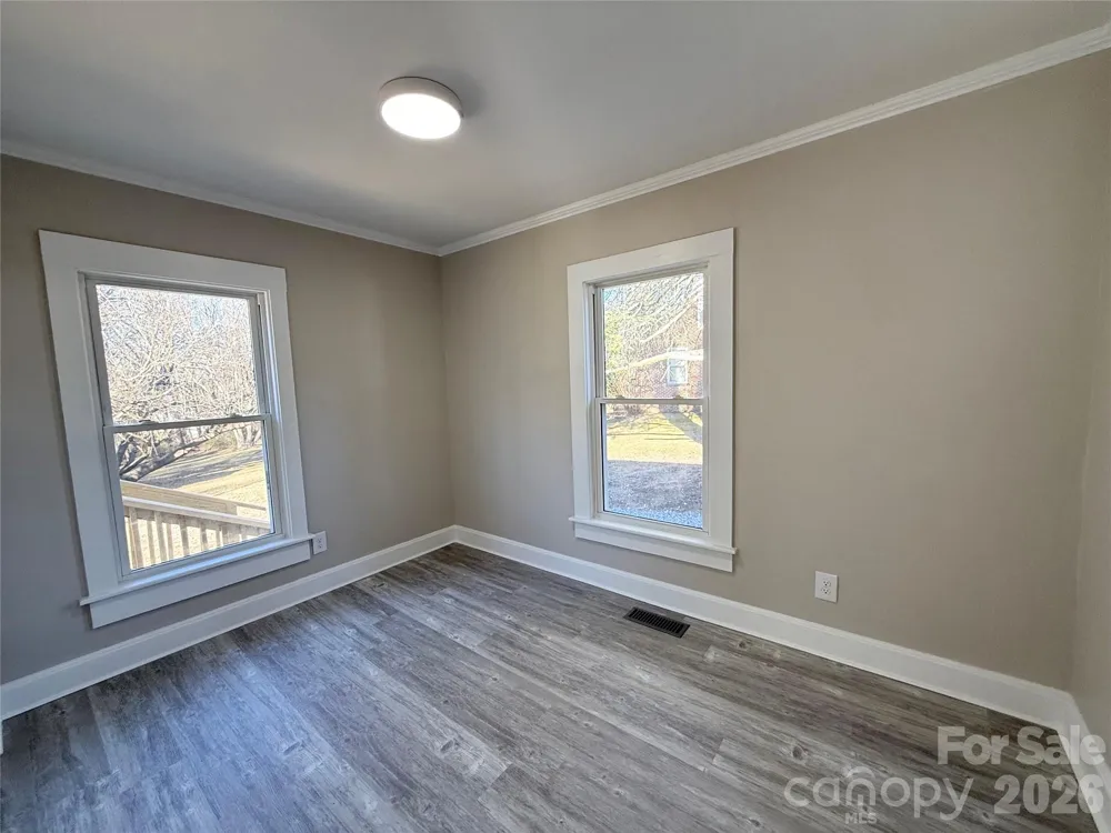 438 Pop Davis Road Taylorsville, NC 28681