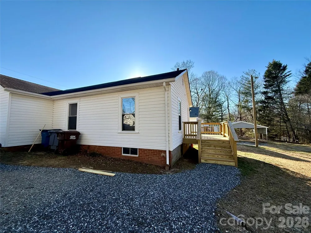 438 Pop Davis Road Taylorsville, NC 28681