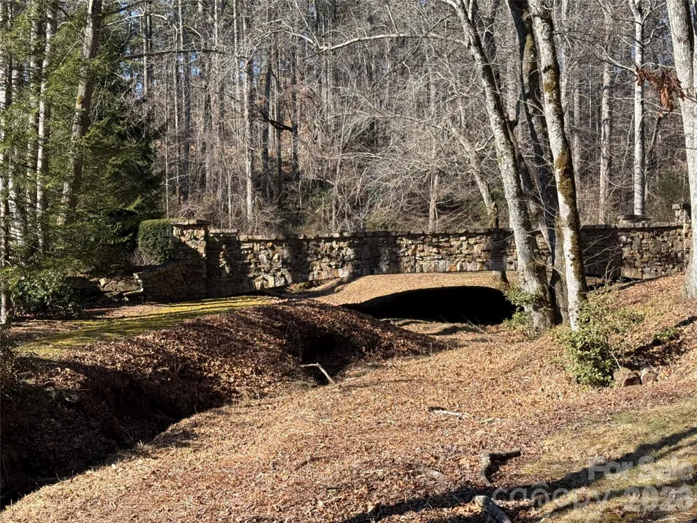 33 High Point Trail Brevard, NC 28712