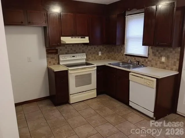 304 Kristin Lane #3 Hudson, NC 28638