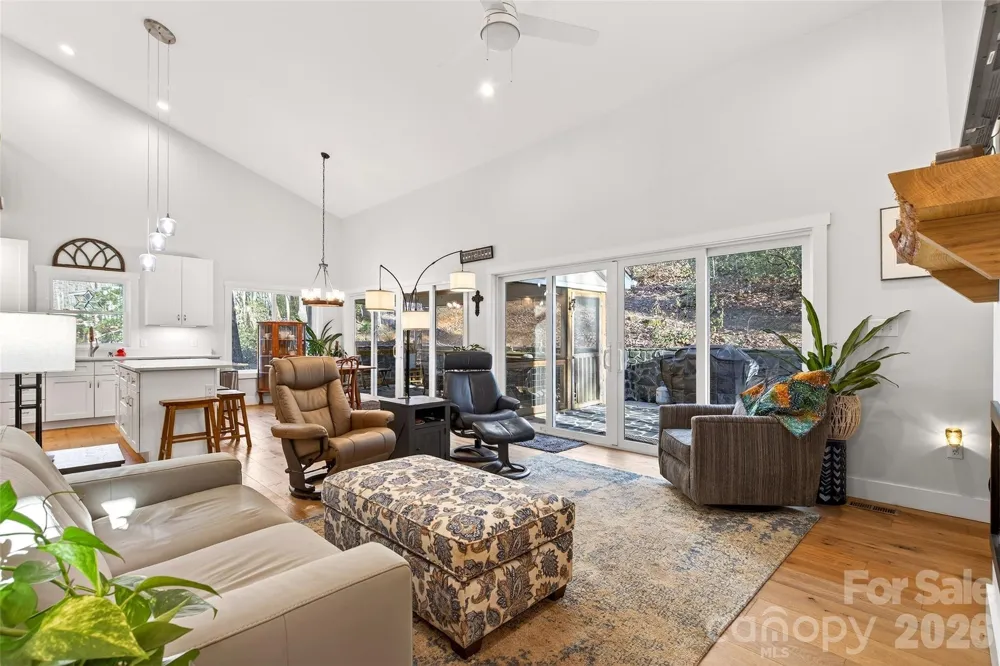 1413 Golf Course Road #24A Old Fort, NC 28762