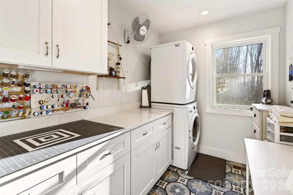 1413 Golf Course Road #24A Old Fort, NC 28762
