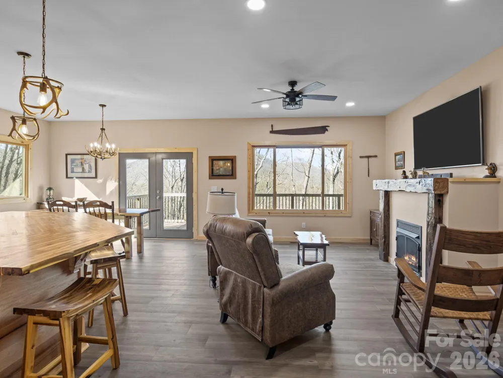 225 Aurora Lane Tryon, NC 28782