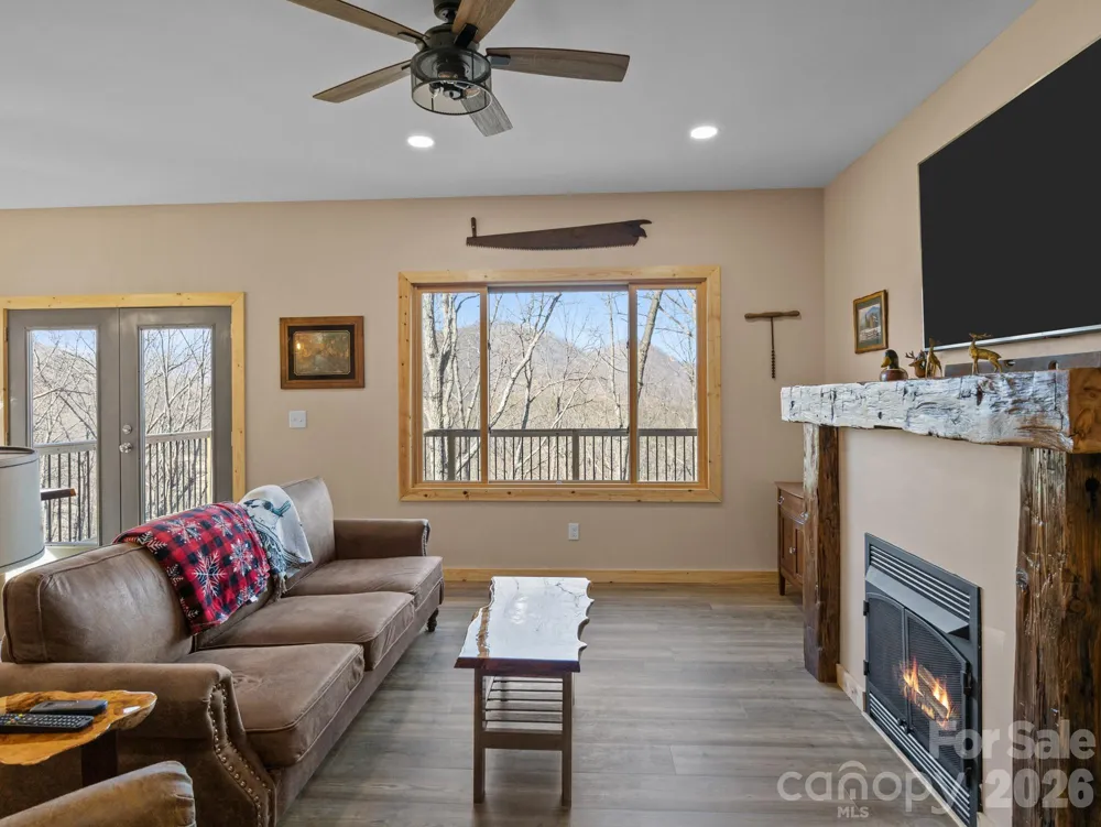 225 Aurora Lane Tryon, NC 28782