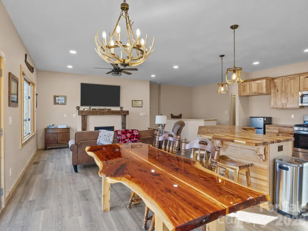 225 Aurora Lane Tryon, NC 28782
