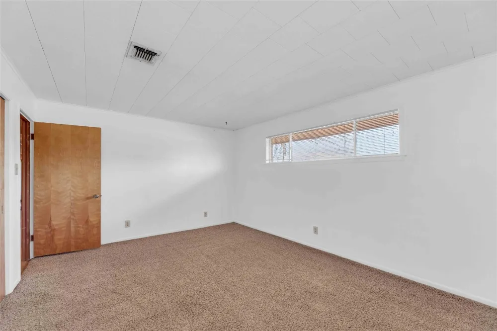1243 North Jefferson Highway La Grange, TX 78945