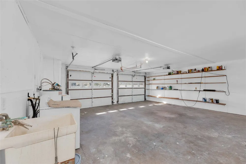 1243 North Jefferson Highway La Grange, TX 78945