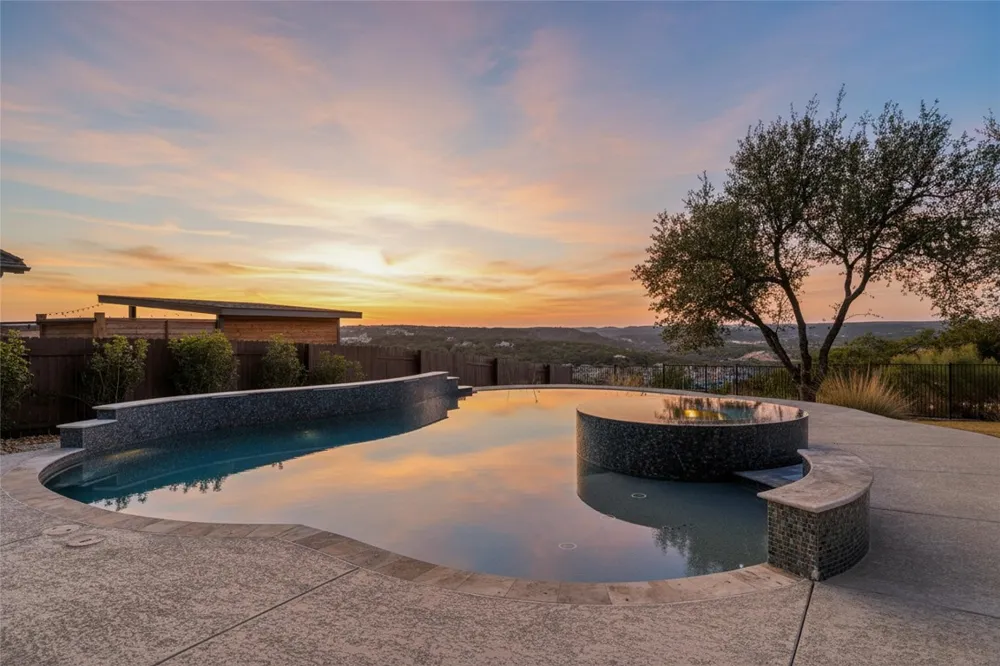 2709 Painted Sky Bend