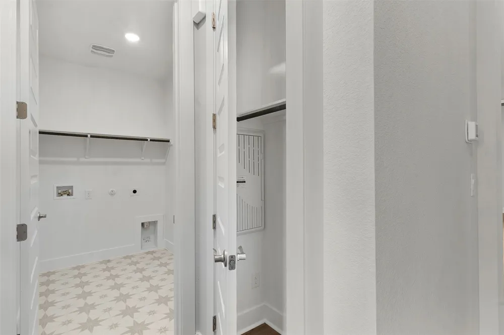 1129 Pansy Trail Georgetown, TX 78628