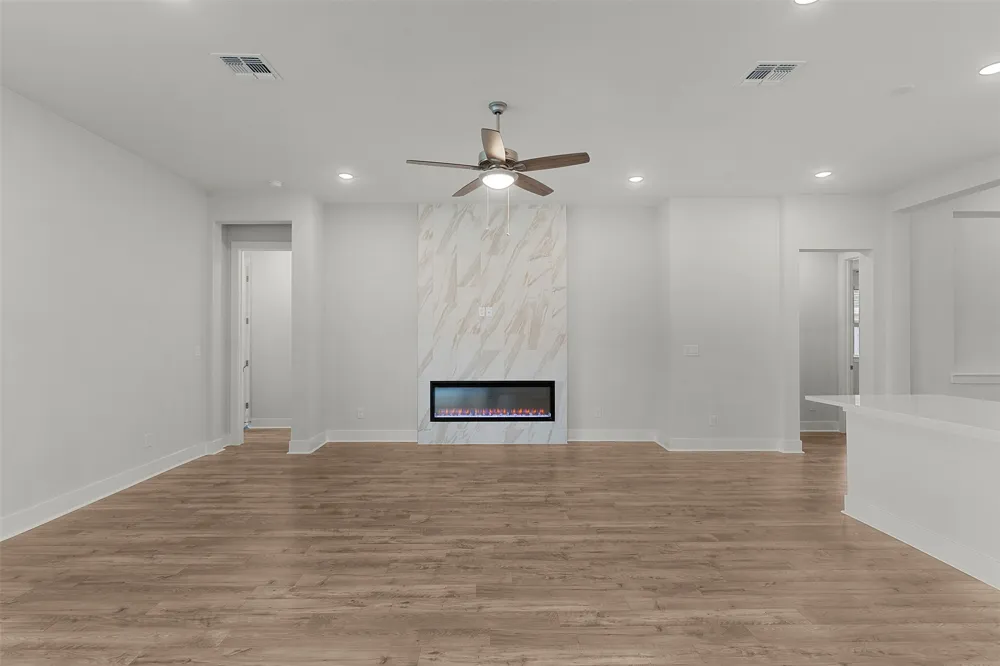 1129 Pansy Trail Georgetown, TX 78628