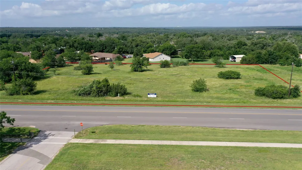1401 Main Street Liberty Hill, TX 78642