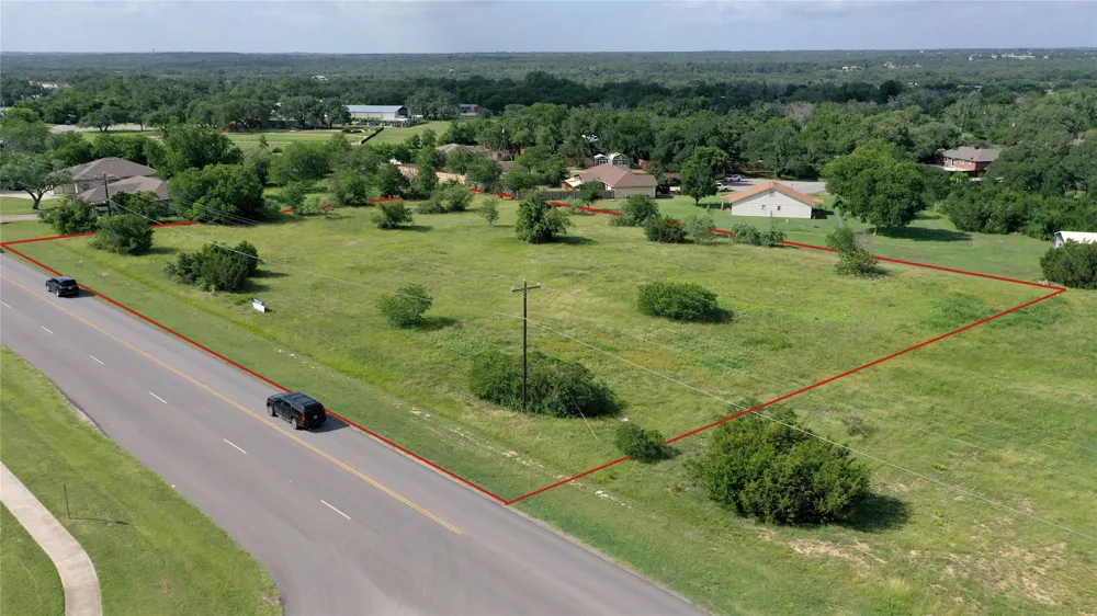 1401 Main Street Liberty Hill, TX 78642