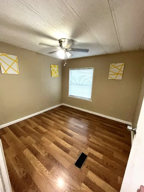 5576 Helm Lane Temple, TX 76502