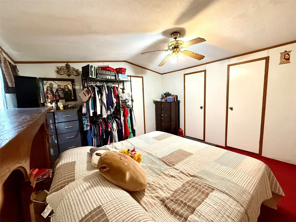 685 Fox Lane Lockhart, TX 78644