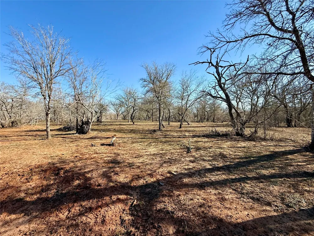 685 Fox Lane Lockhart, TX 78644
