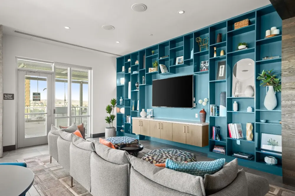 222 West Avenue #2012 Austin, TX 78701