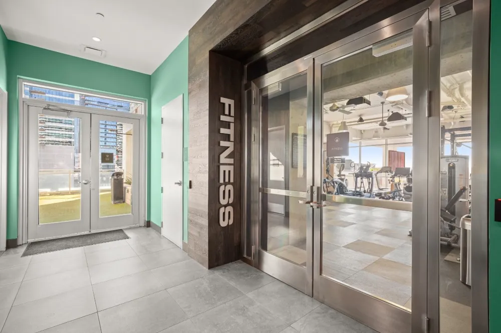 222 West Avenue #2012 Austin, TX 78701