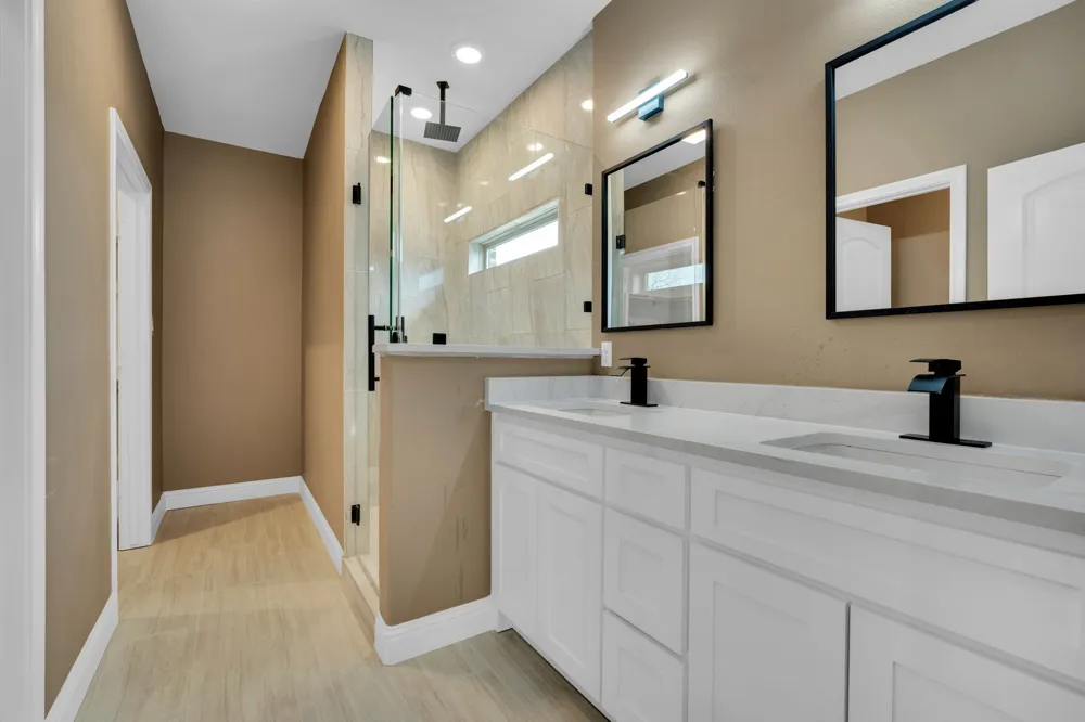 203 W Denton Street Palmer, TX 75152
