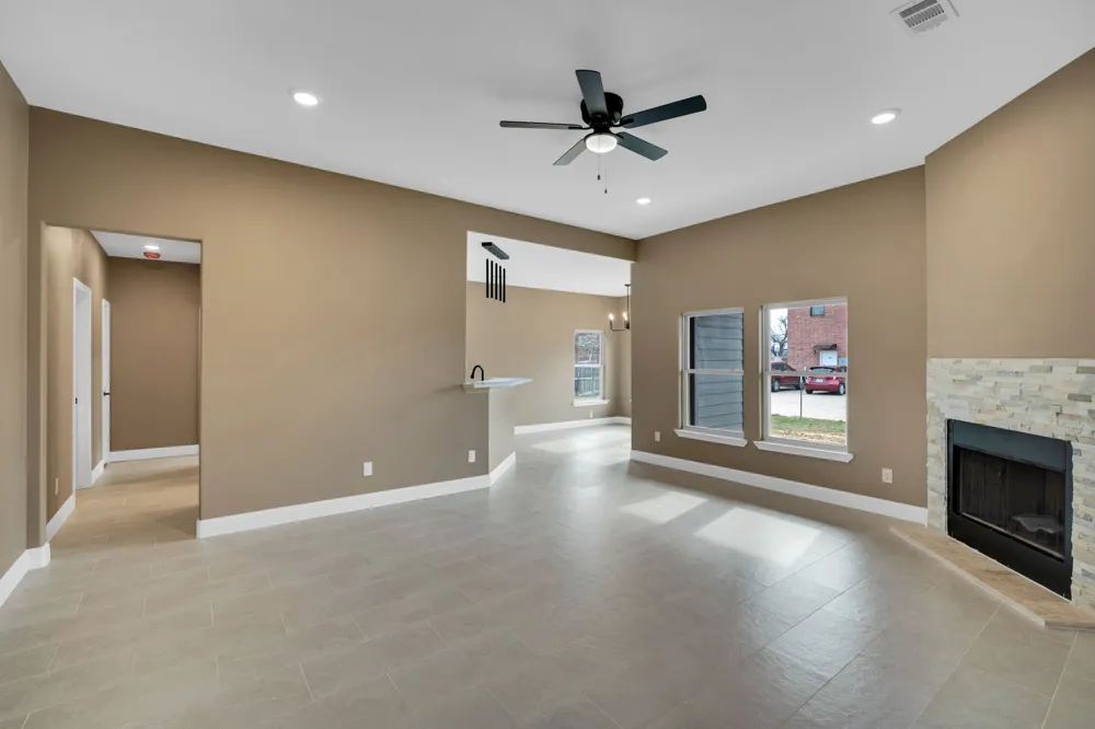 203 W Denton Street Palmer, TX 75152