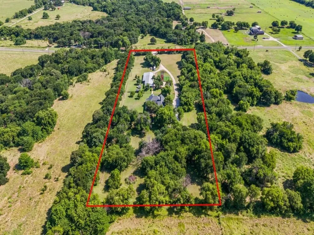 31665 Fm 121 Tioga, TX 76271