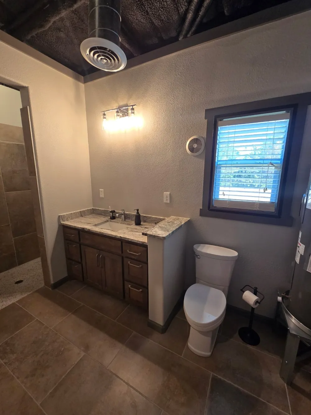 31665 Fm 121 Tioga, TX 76271