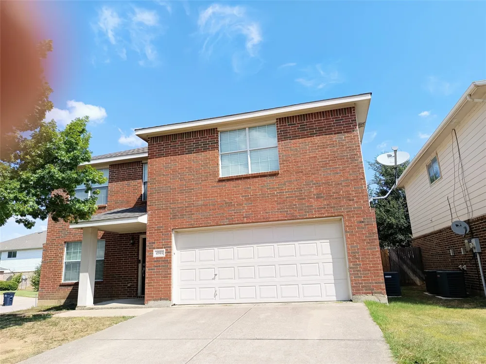 4901 Thorn Hollow Drive