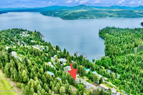 21161 S Cave Bay RD Lake Coeur d' Alene