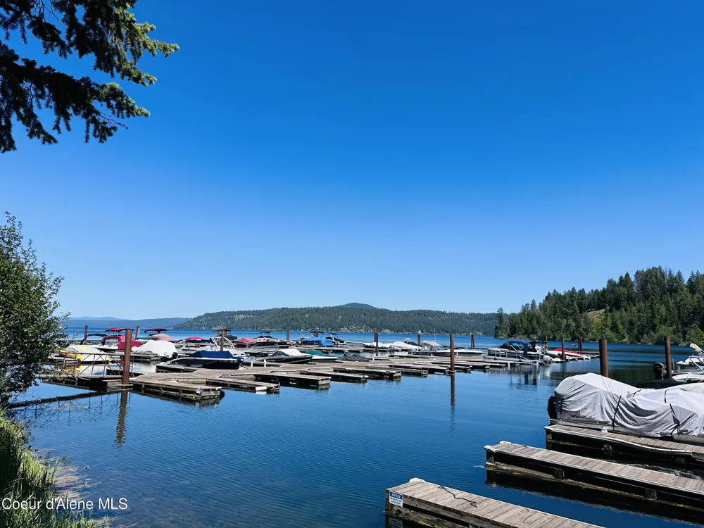 21161 S Cave Bay RD Lake Coeur d' Alene Worley, ID 83876