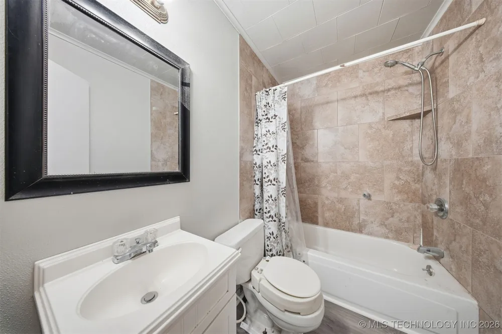 616 E Cherry Street Cushing, OK 74023