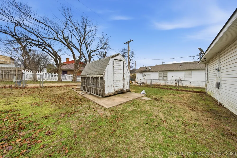 616 E Cherry Street Cushing, OK 74023