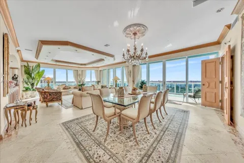 10101 Collins Ave #16B