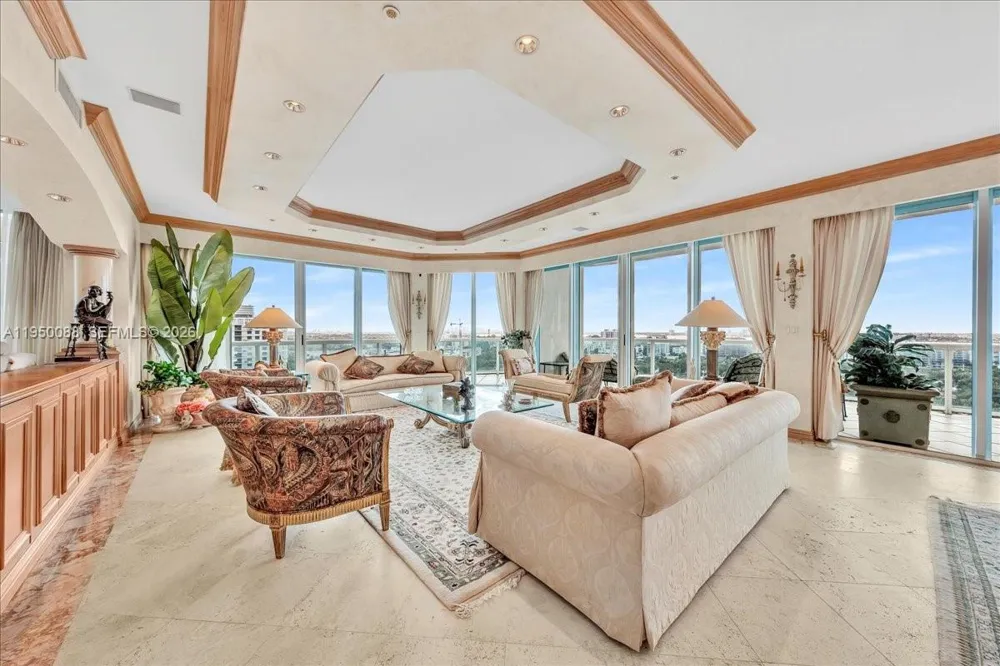 10101 Collins Ave #16B Bal Harbour, FL 33154