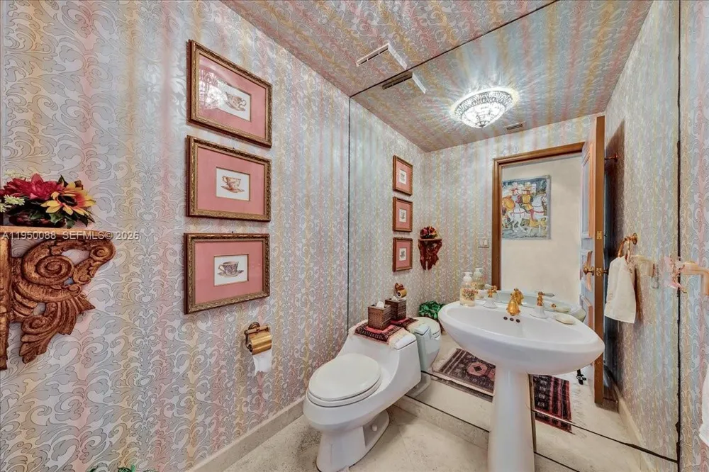 10101 Collins Ave #16B Bal Harbour, FL 33154