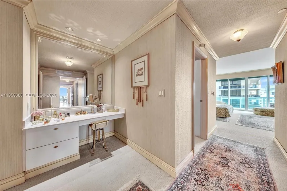 10101 Collins Ave #16B Bal Harbour, FL 33154