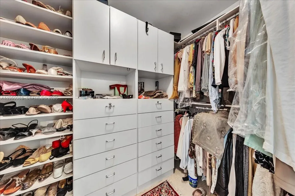 10101 Collins Ave #16B Bal Harbour, FL 33154