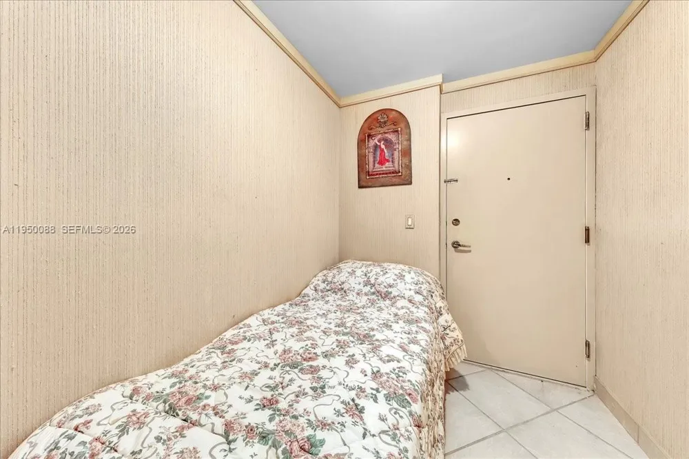 10101 Collins Ave #16B Bal Harbour, FL 33154