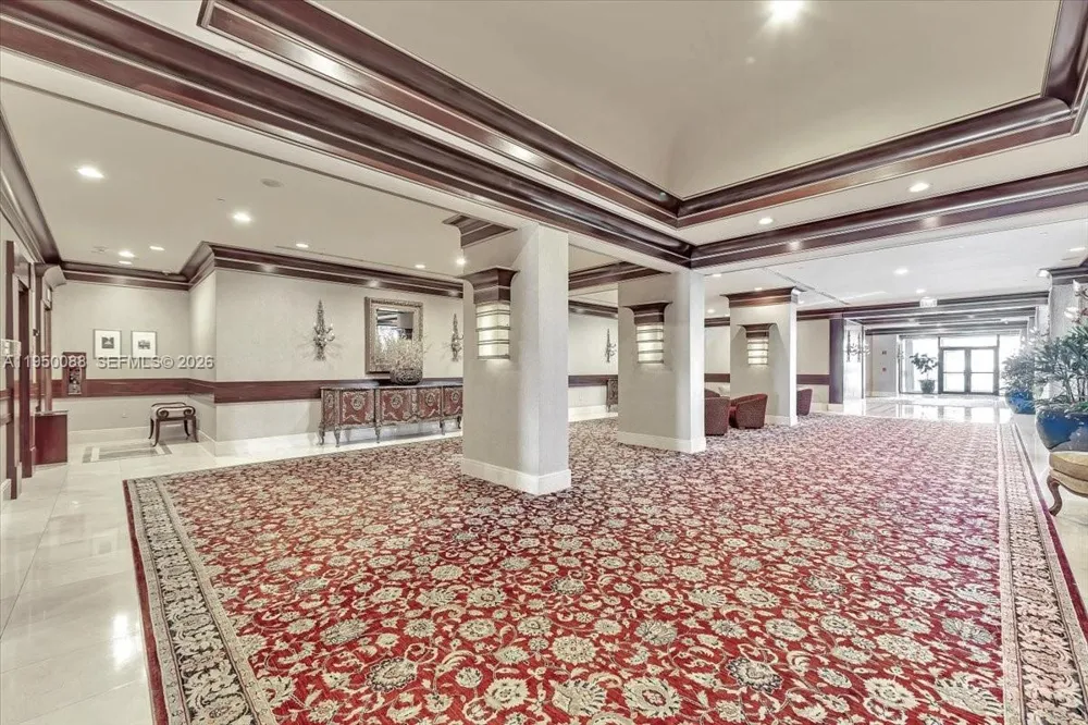 10101 Collins Ave #16B Bal Harbour, FL 33154