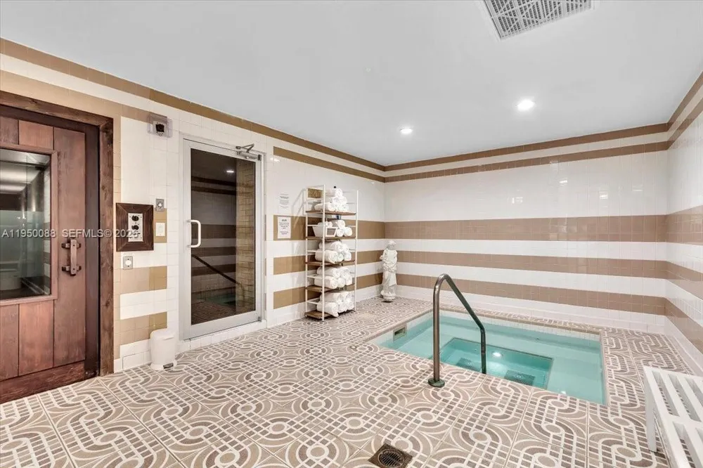 10101 Collins Ave #16B Bal Harbour, FL 33154