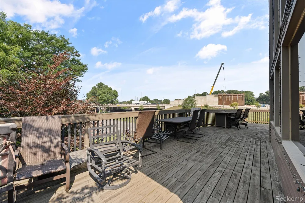 1907 Riverside Drive Port Huron City, MI 48060