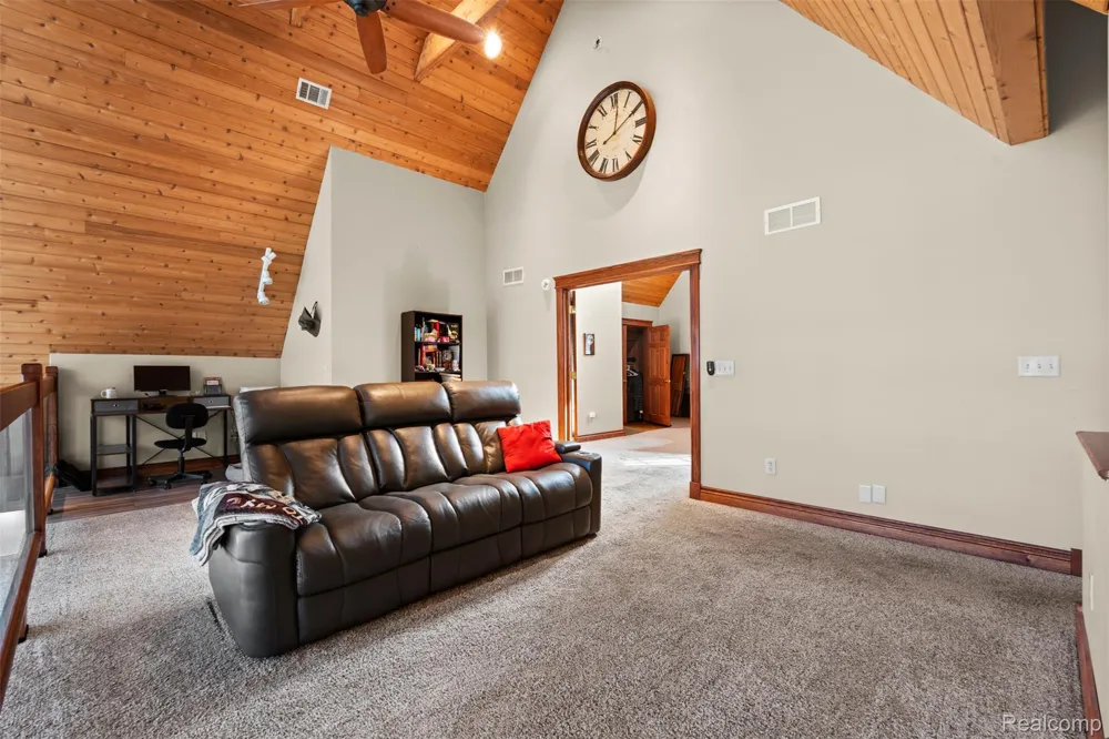 1907 Riverside Drive Port Huron City, MI 48060