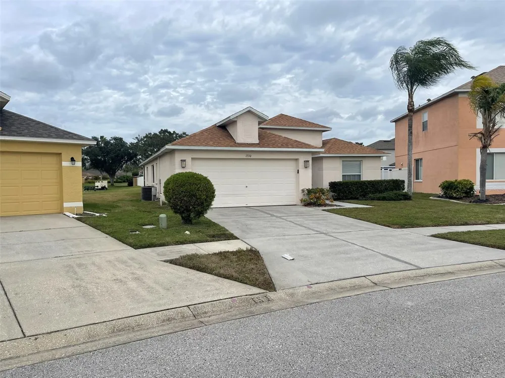 1530 OCEAN REEF ROAD Wesley Chapel, FL 33544