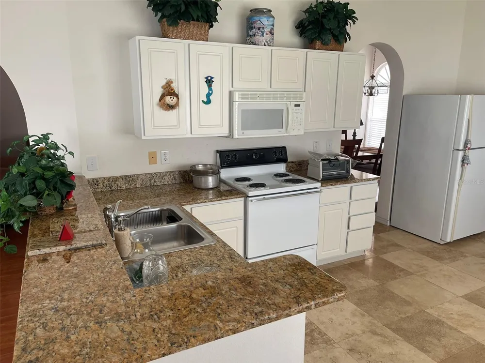 1530 OCEAN REEF ROAD Wesley Chapel, FL 33544