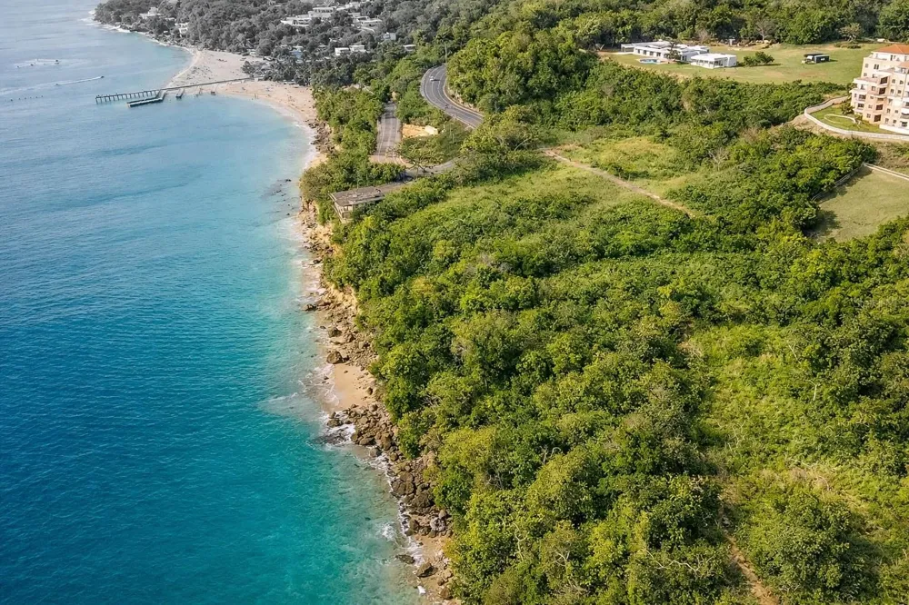 CARR 107 KM 1.1 BO BORINQUEN Aguadilla, PR 00603