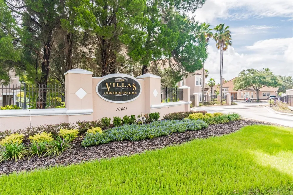 10434 VILLA VIEW CIRCLE