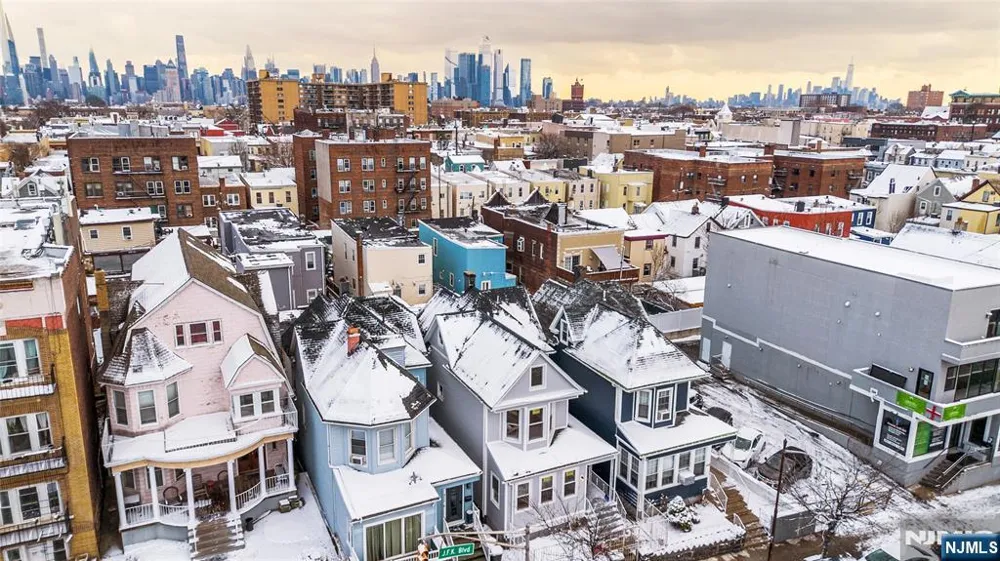 4530 Kennedy Boulevard