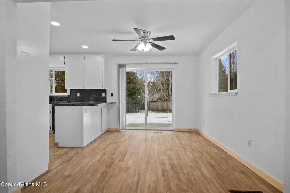 6933 W Tesemini Drive Spirit Lake, ID 83869