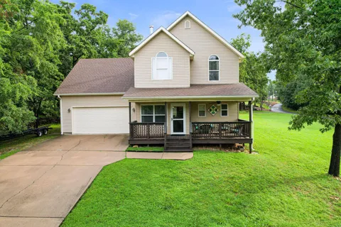 31200 Blackwood Drive