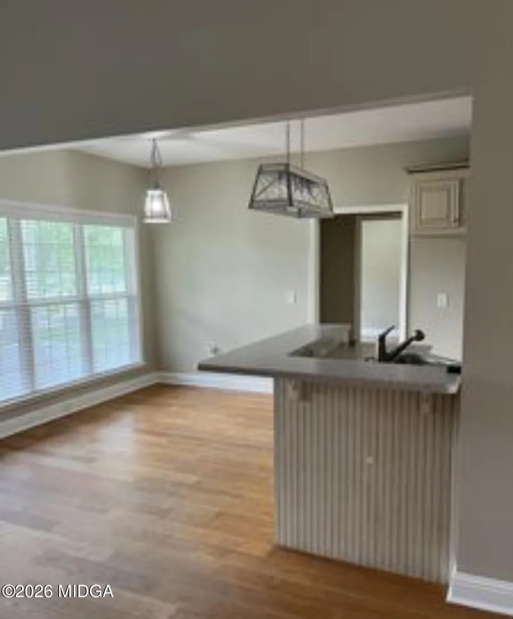 6519 Michael Drive Lizella, GA 31052