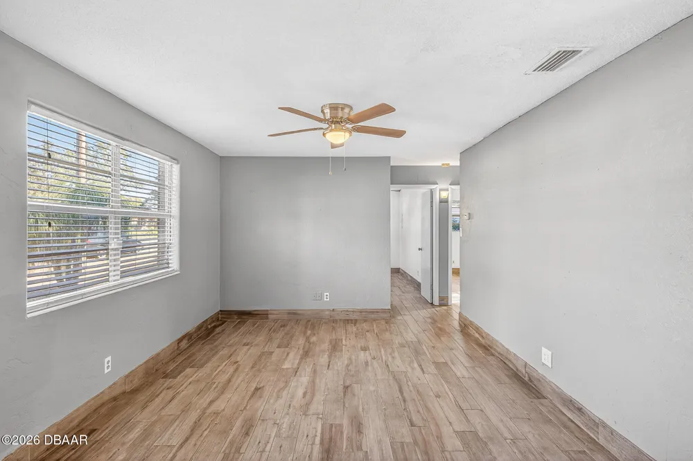 1806 James Street South Daytona, FL 32119