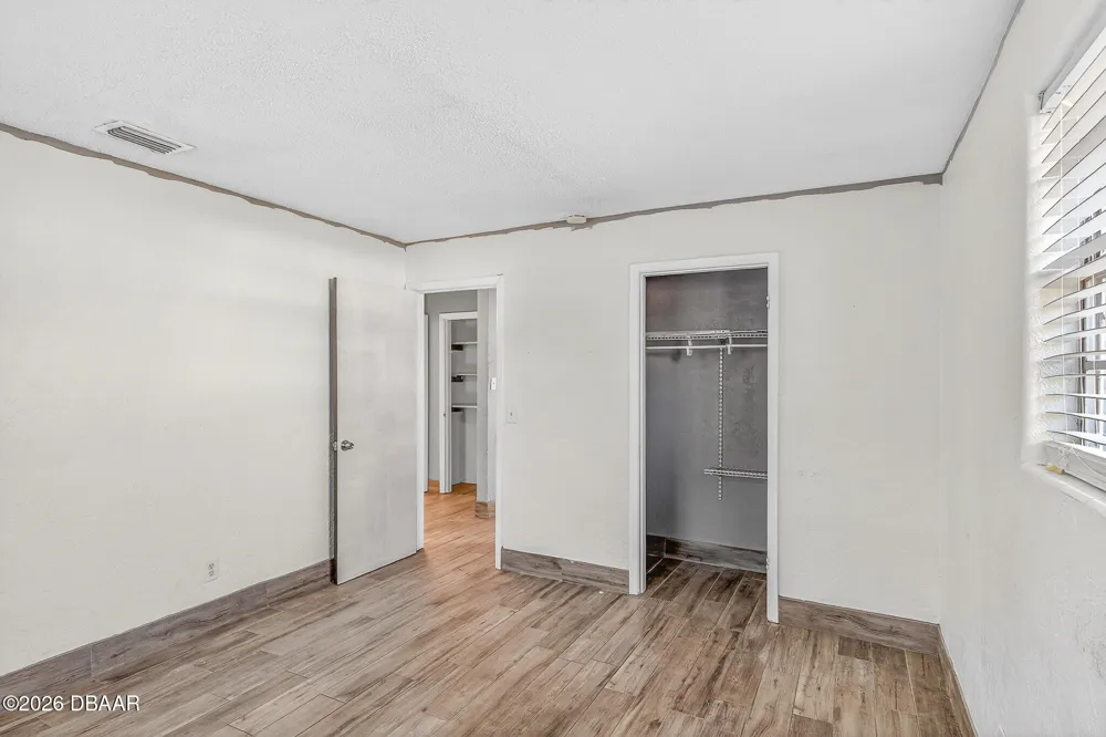1806 James Street South Daytona, FL 32119